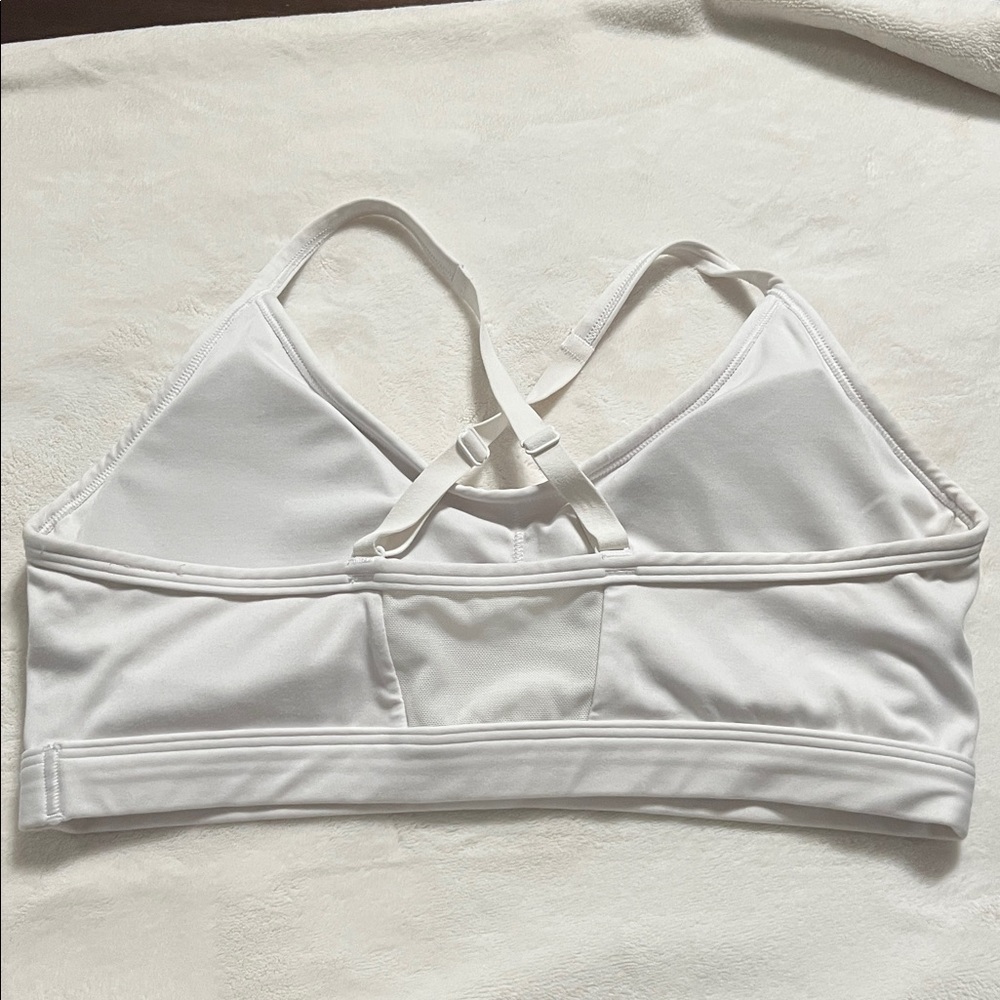 Gymshark White Sports Bra - Picture 4 of 5